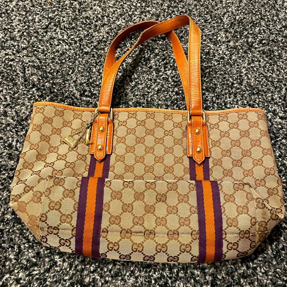 Gucci Purse w Charms